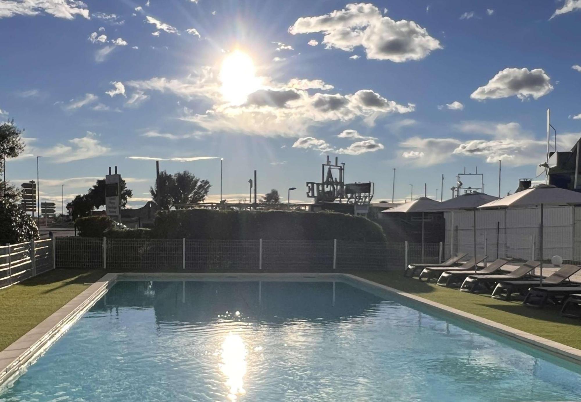 Sure Hotel By Best Western Nimes Est Exteriér fotografie